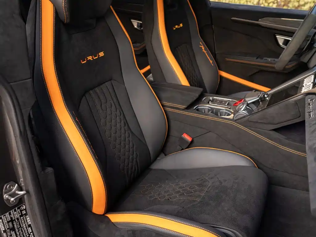 Lamborghini Urus — миниатюра 20