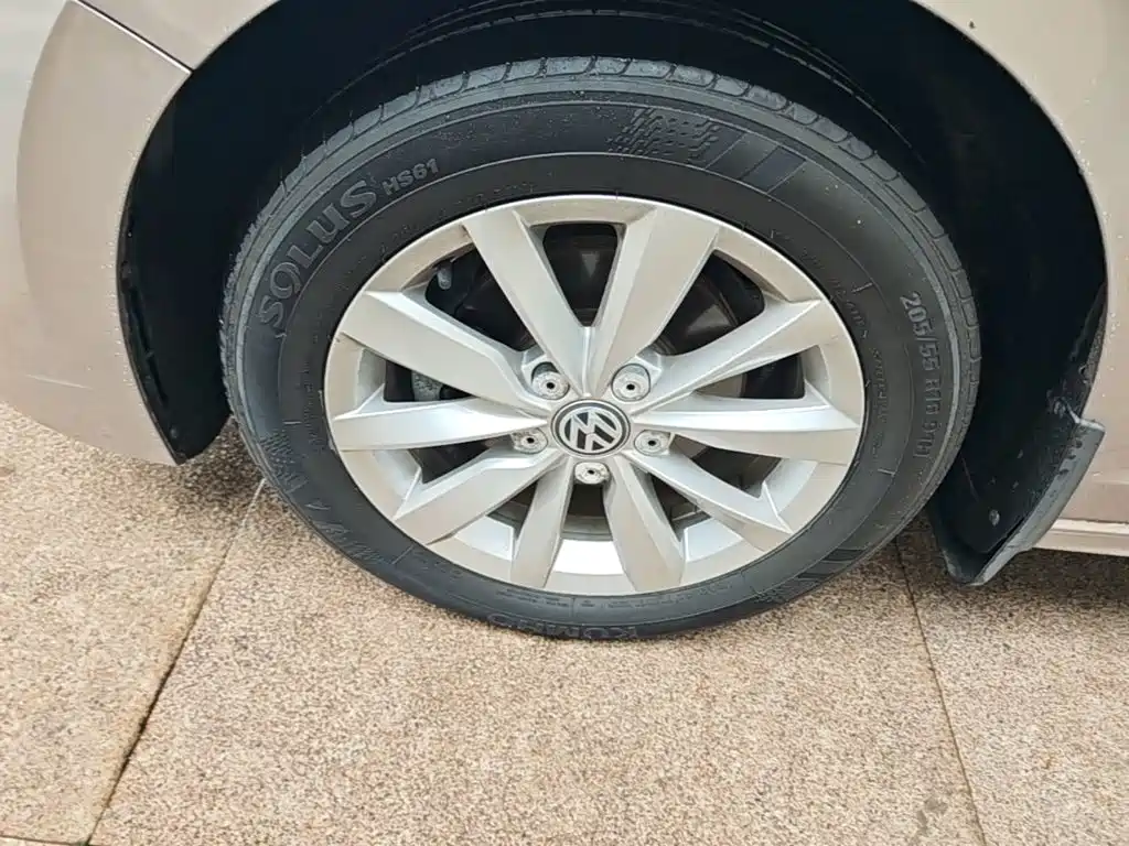 Volkswagen Bora — миниатюра 23