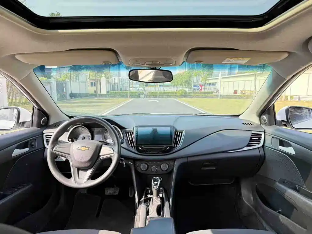 Chevrolet Cavalier — миниатюра 6
