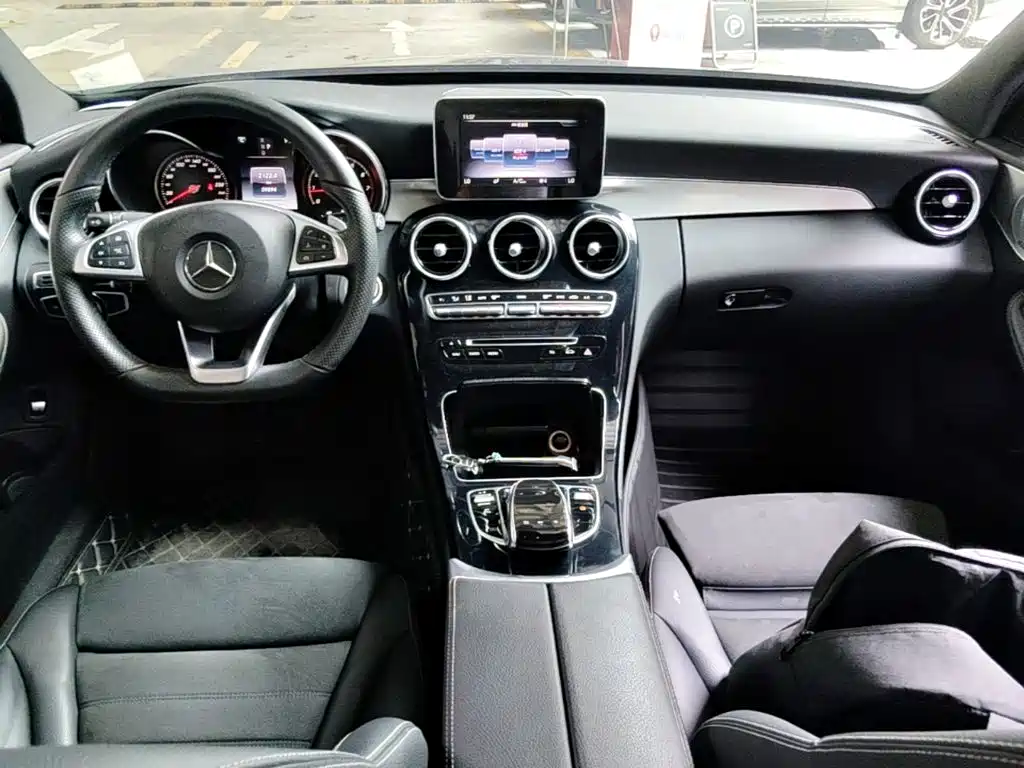 Mercedes-Benz C-Class — миниатюра 14