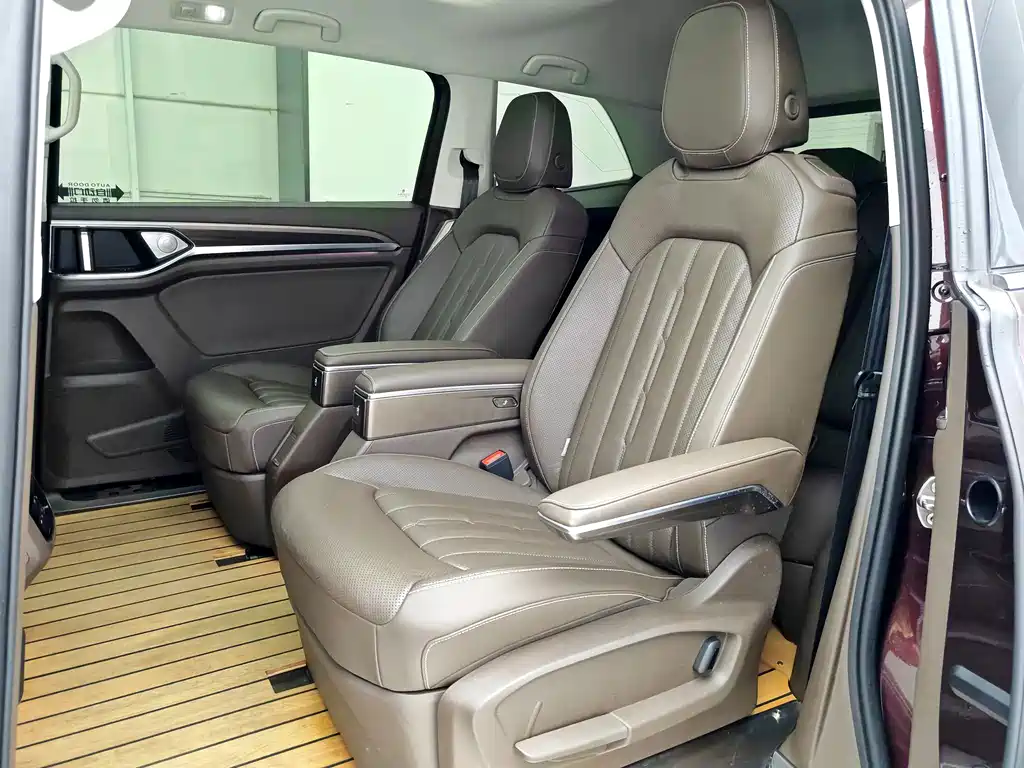 Volkswagen Viloran — миниатюра 6