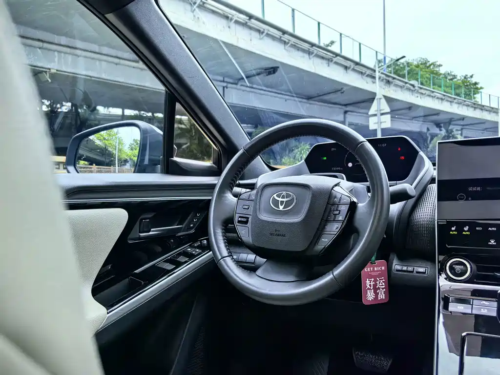 Toyota bZ4X — миниатюра 29