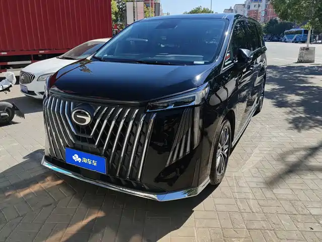 GAC Trumpchi M8