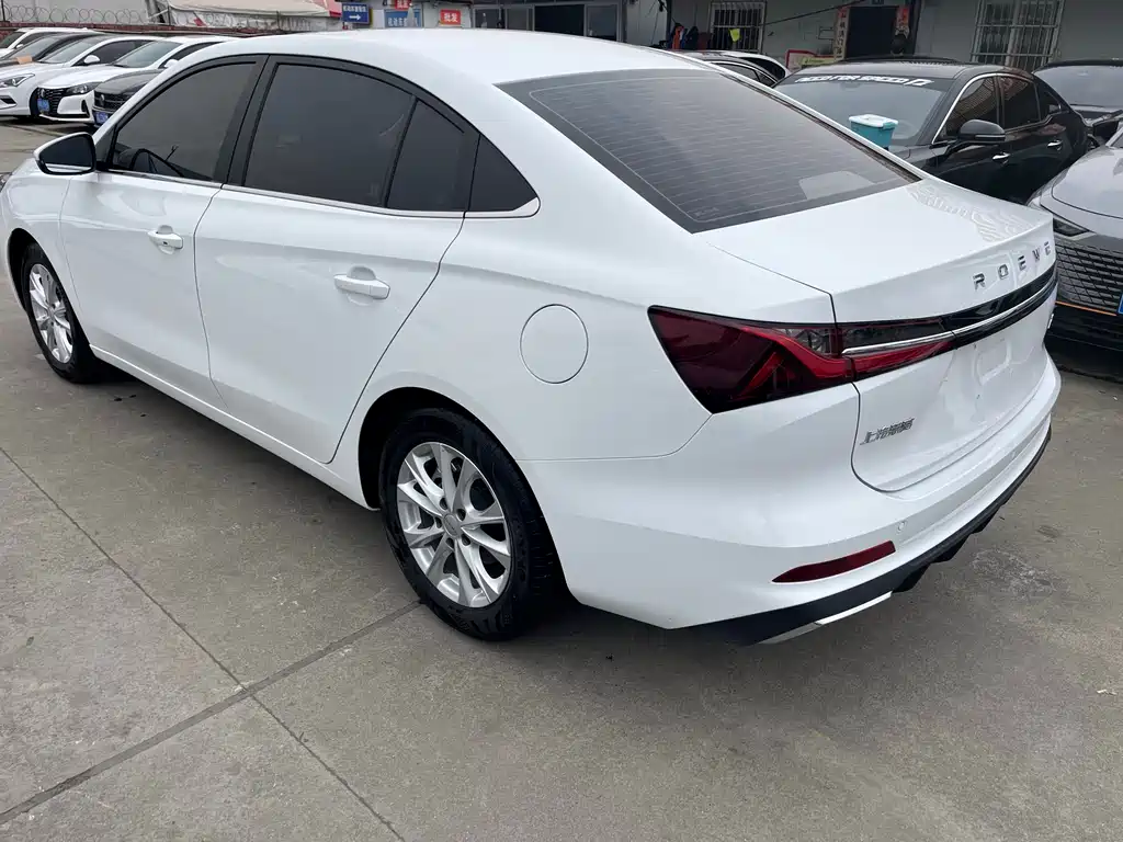 ROEWE I5
