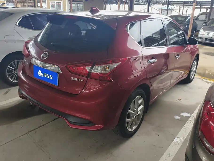 Nissan Tiida — миниатюра 3