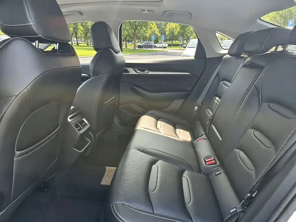 Geely Xingrui — миниатюра 6