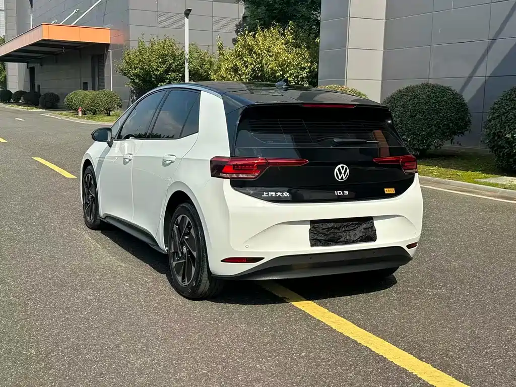 Volkswagen ID.3 — миниатюра 21