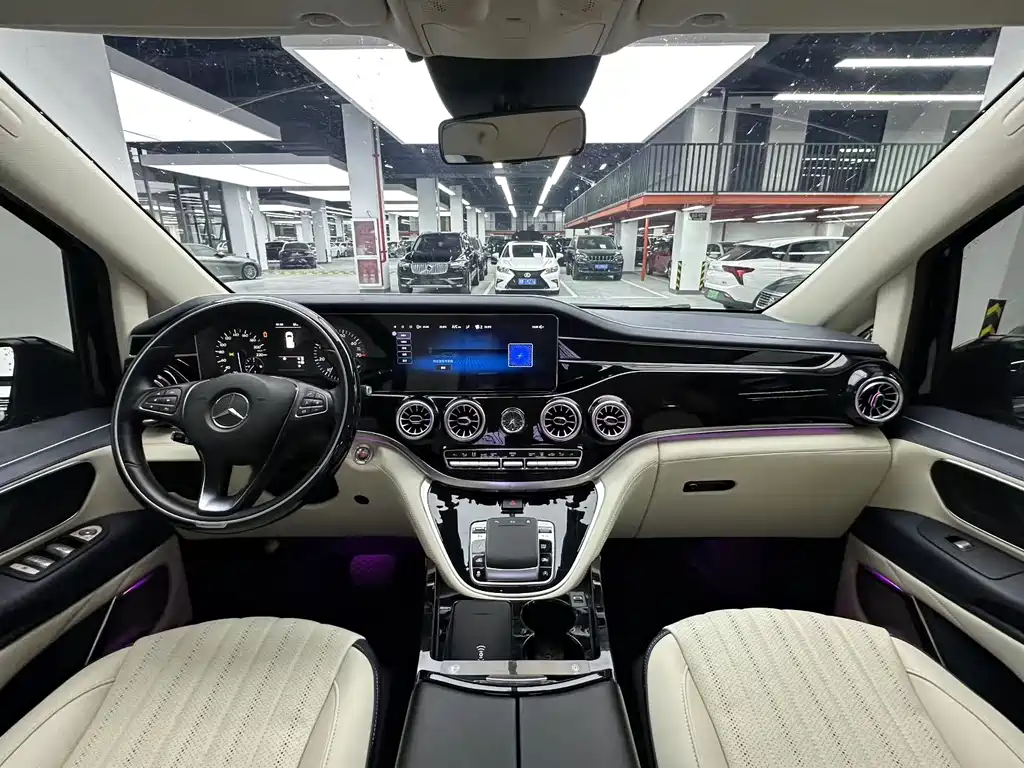 Mercedes-Benz Vito 2016 2.0T Elite