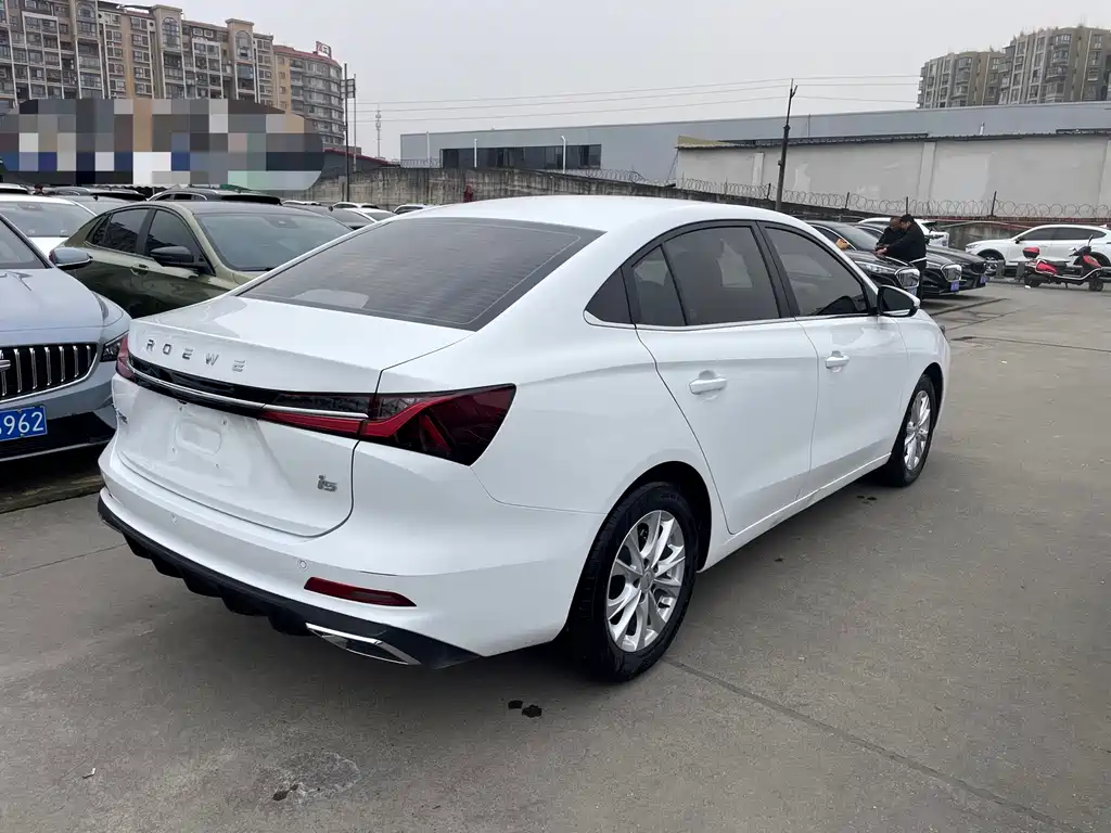 ROEWE I5