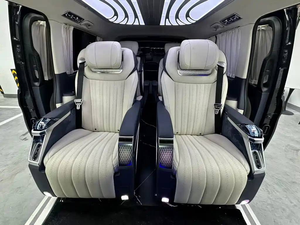 Mercedes-Benz Vito 2016 2.0T Elite