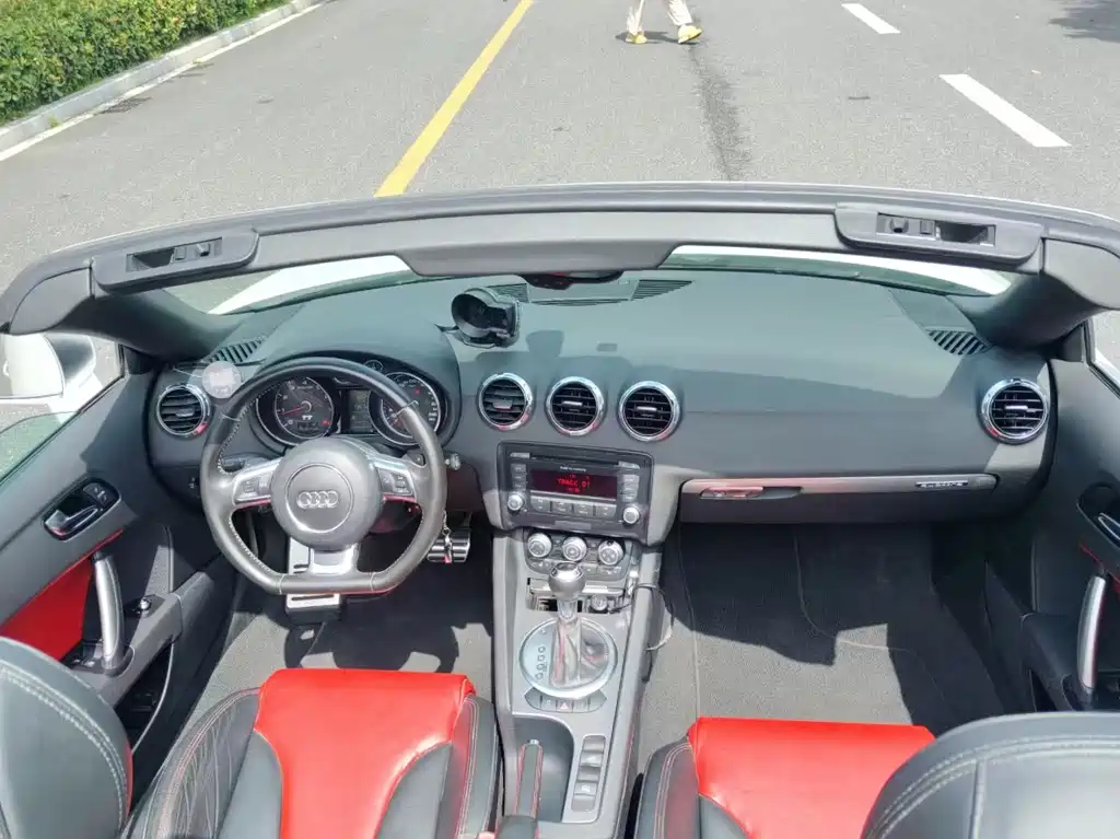 Audi TT — миниатюра 9