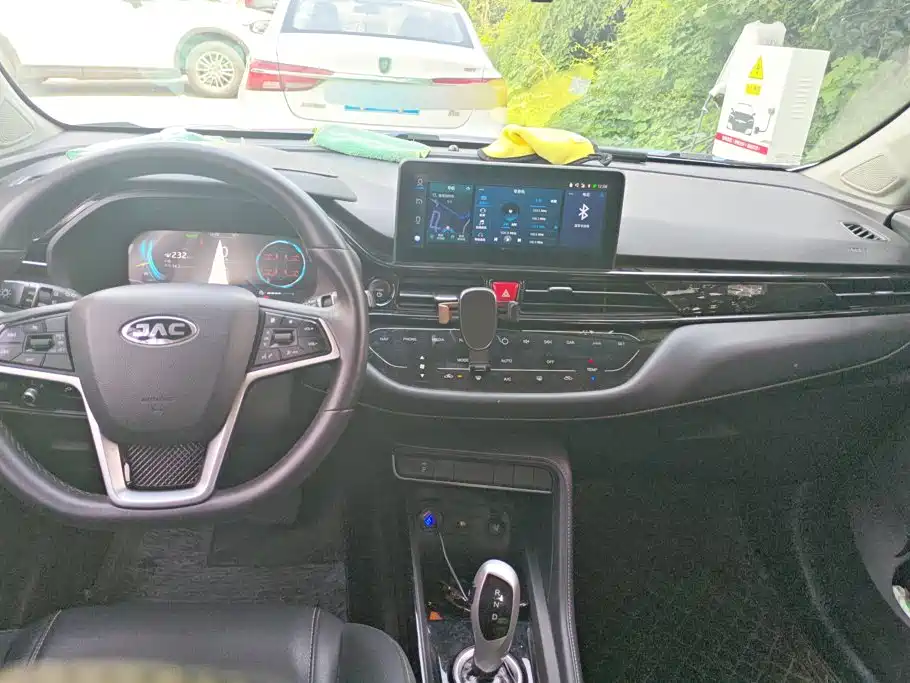JAC JAC iEVS4 — миниатюра 12