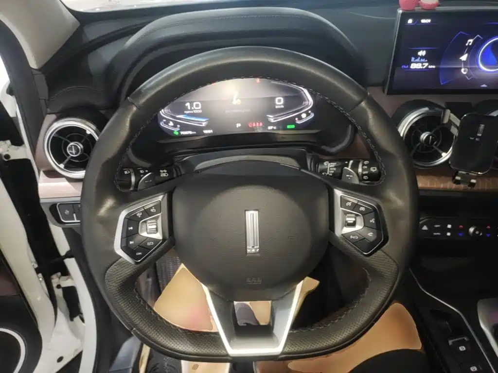 Wey Wey VV5 — миниатюра 11