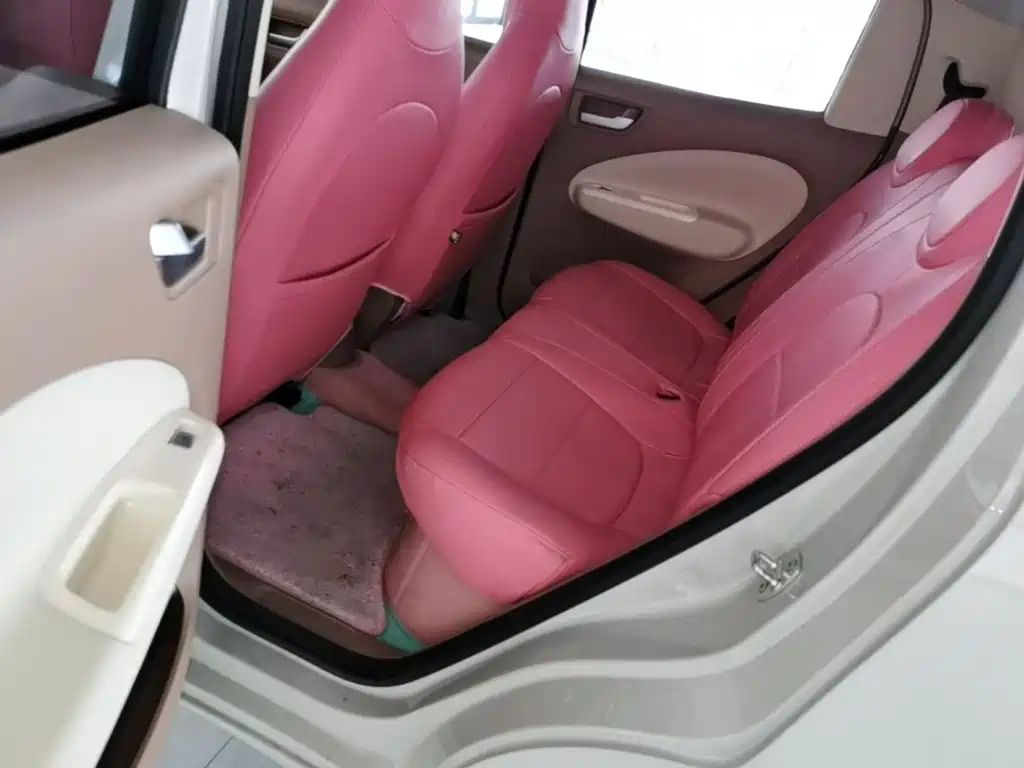 Wuling MINIEV — миниатюра 17