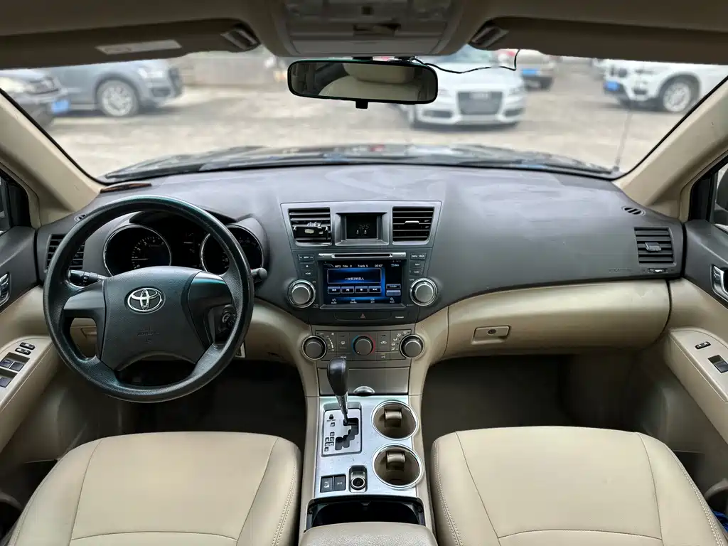 Toyota Highlander — фотографии объявления, Фото 17