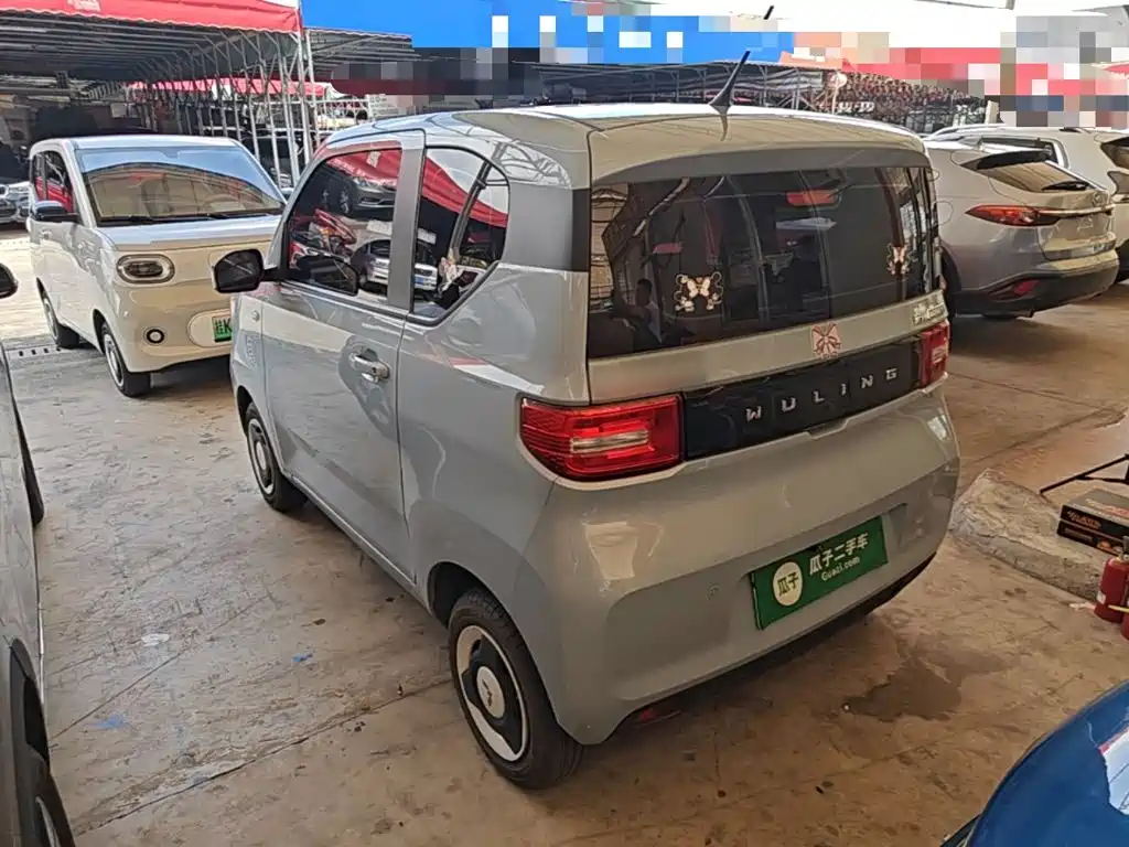 Wuling MINIEV — миниатюра 5