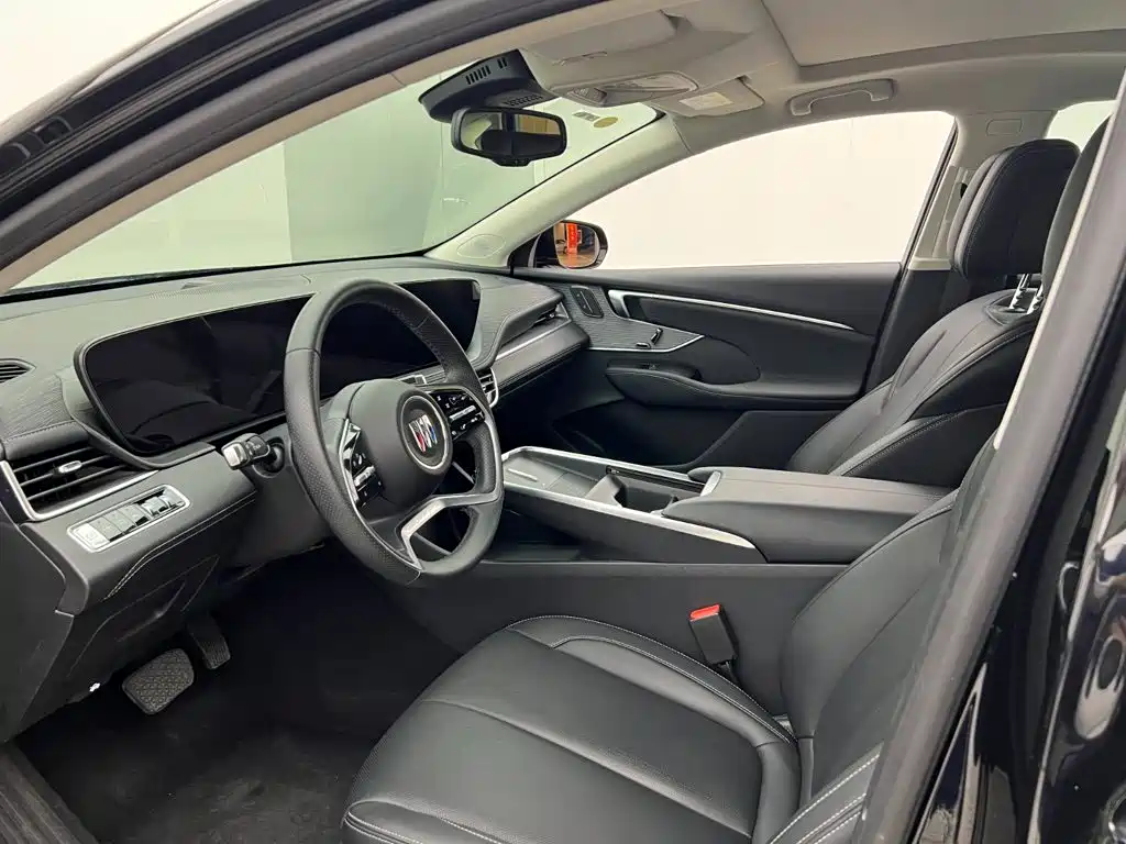 Buick LaCrosse — миниатюра 10