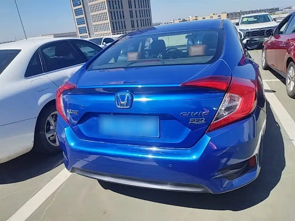Honda Civic 2016 220TURBO CVT Luxury