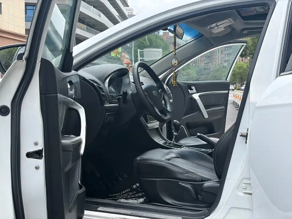 Geely Emgrand — миниатюра 10