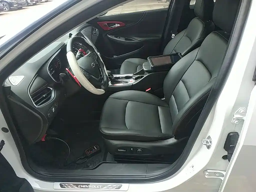 Chevrolet Malibu XL — миниатюра 15
