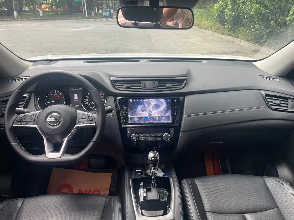 Nissan X-Trail — миниатюра 22