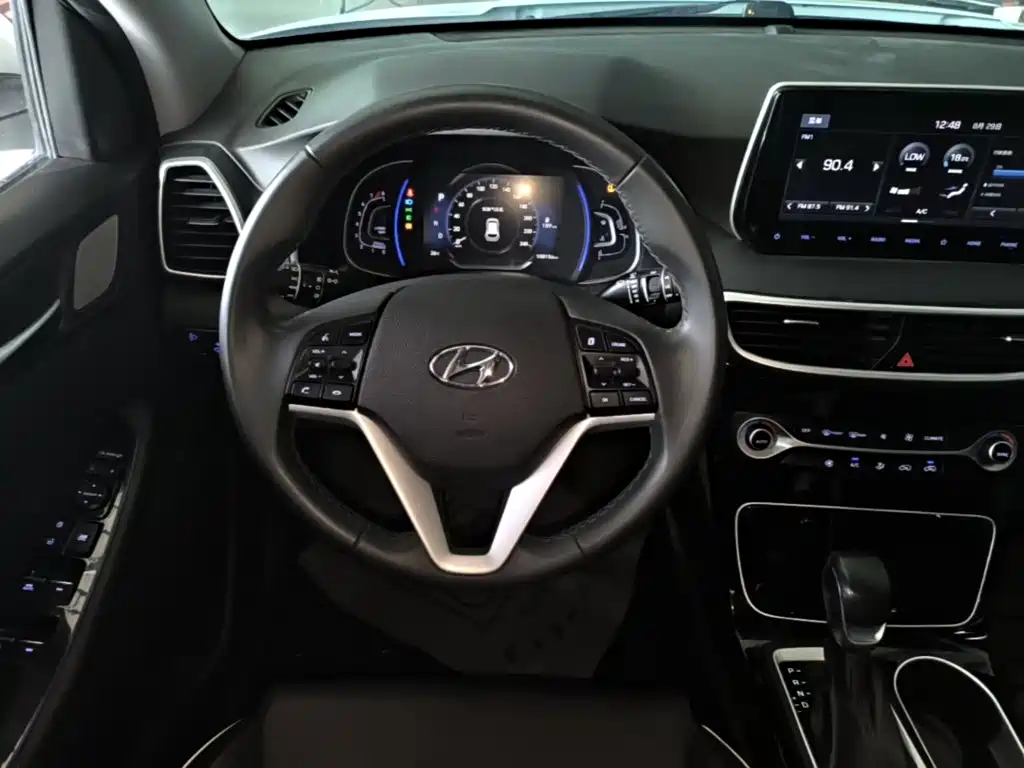 Hyundai Tucson — миниатюра 11