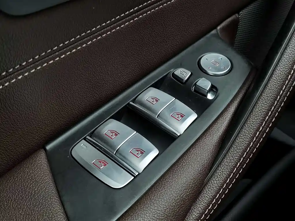 BMW 5 Series — фотографии объявления, Фото 21