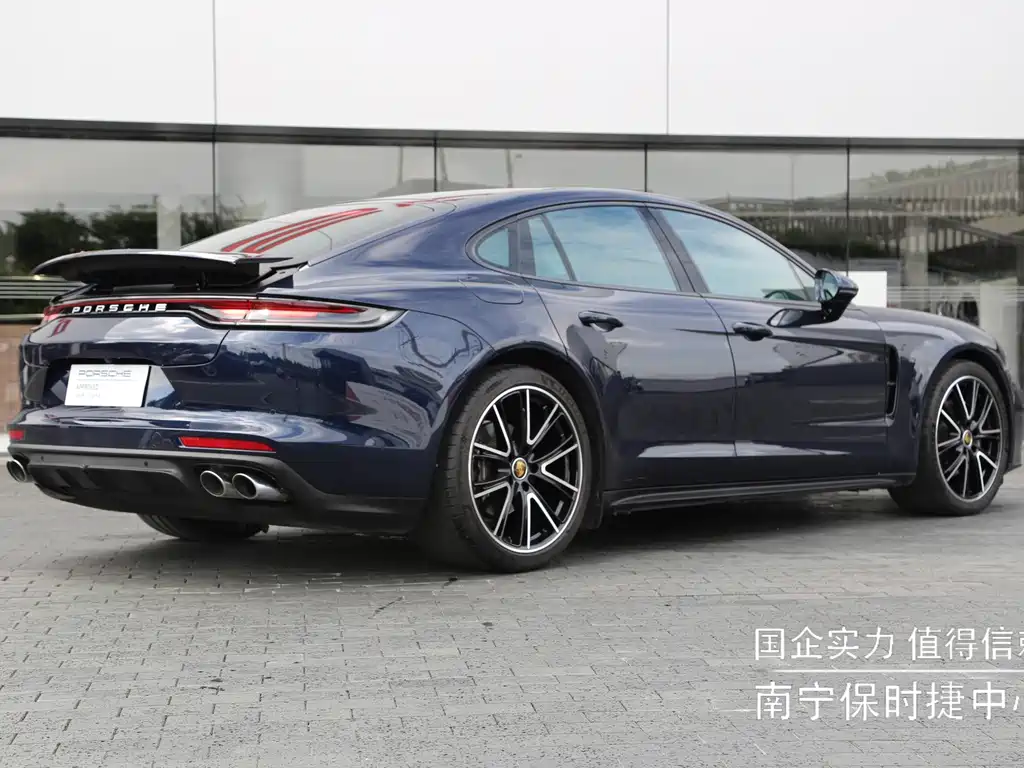 Porsche Panamera — миниатюра 12