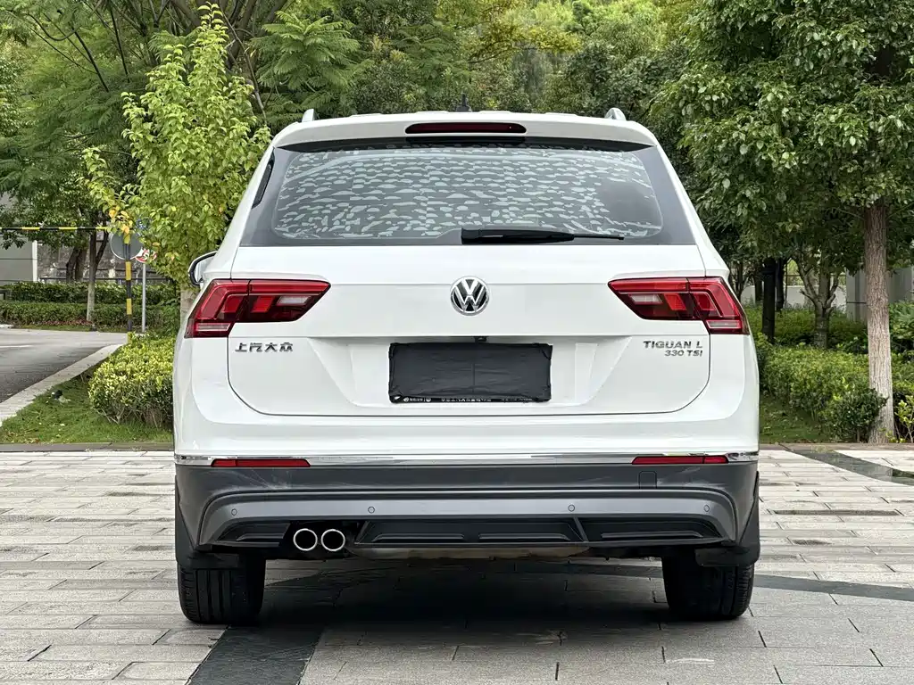 Volkswagen Tiguan L — миниатюра 11