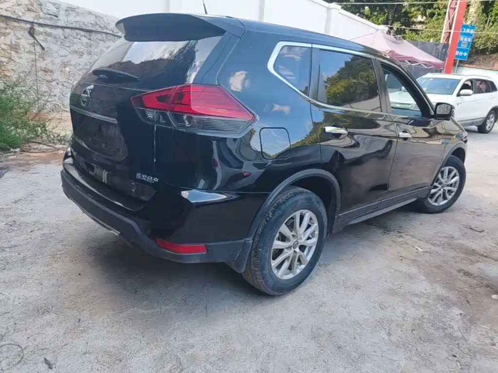 Nissan X-Trail — миниатюра 7
