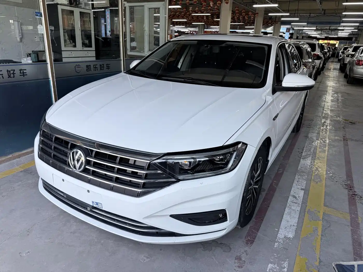 Volkswagen Sagitar