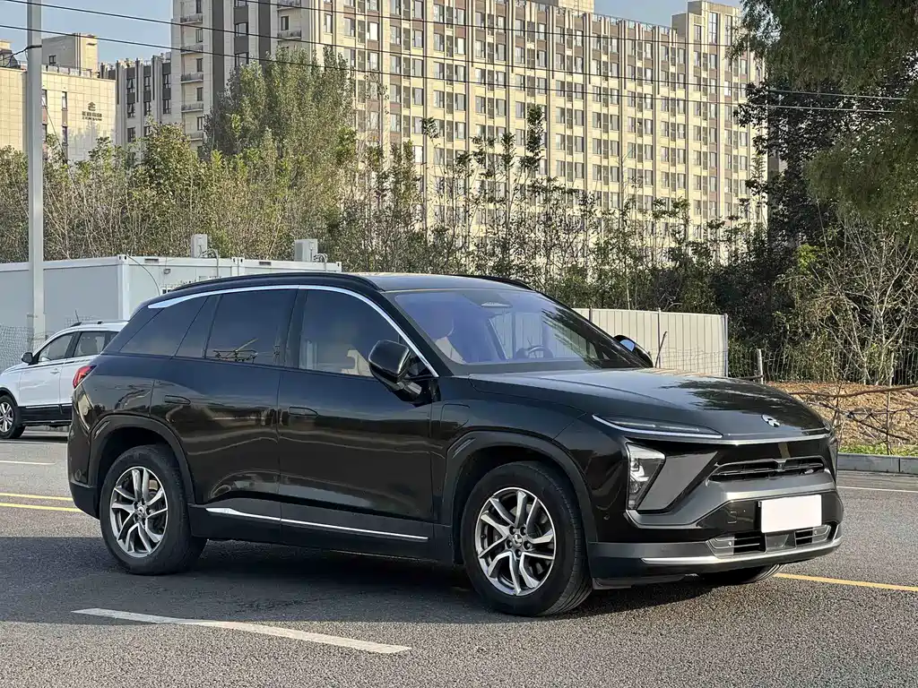 NIO ES6 — миниатюра 3