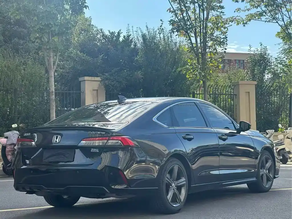 Honda Inspire — миниатюра 6