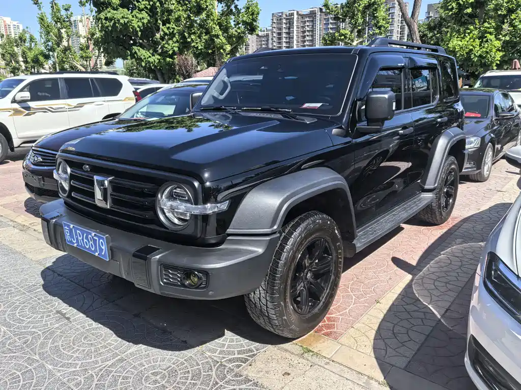 Купить Tank Tank 300