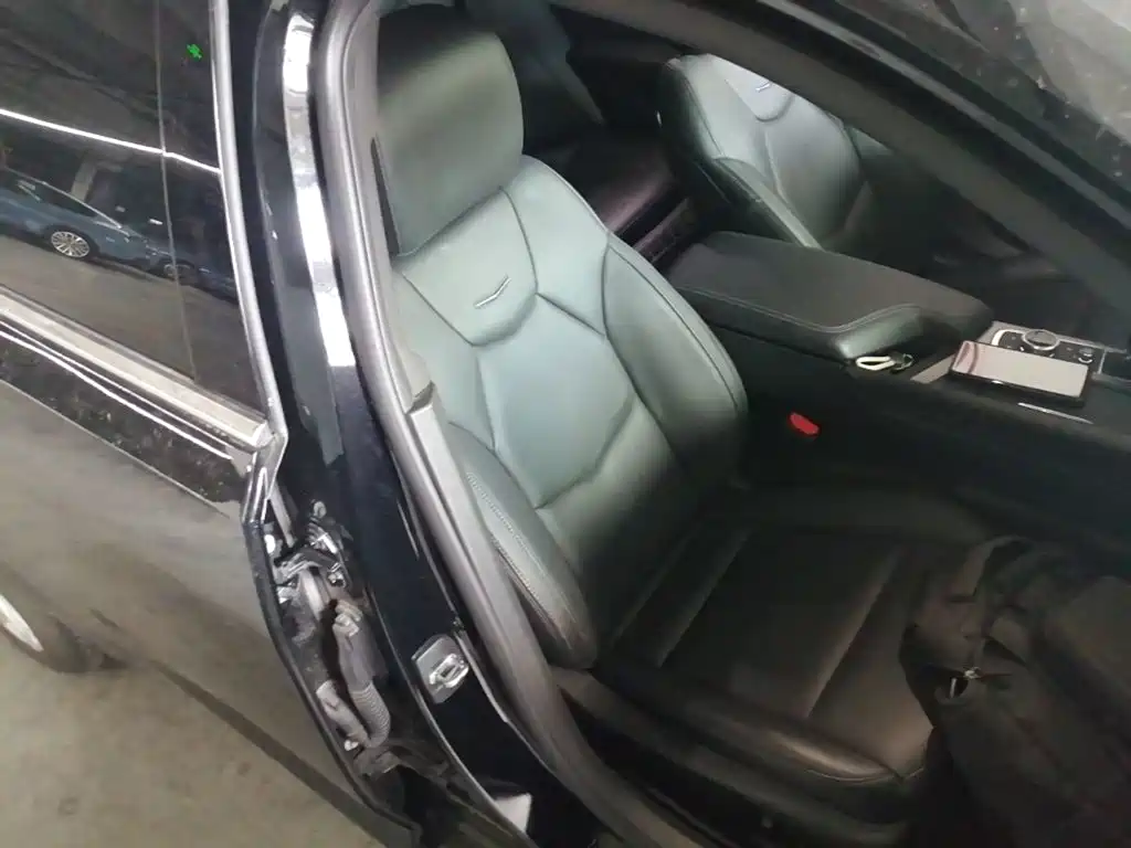Cadillac CT5 — миниатюра 25
