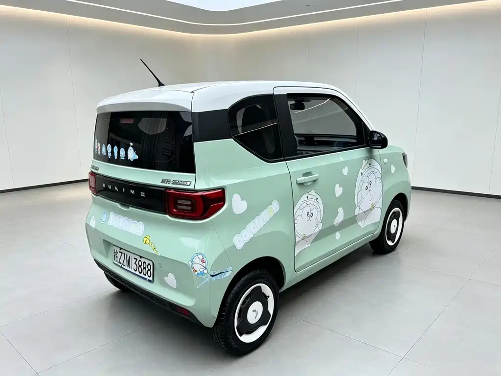 Wuling MINIEV — миниатюра 9
