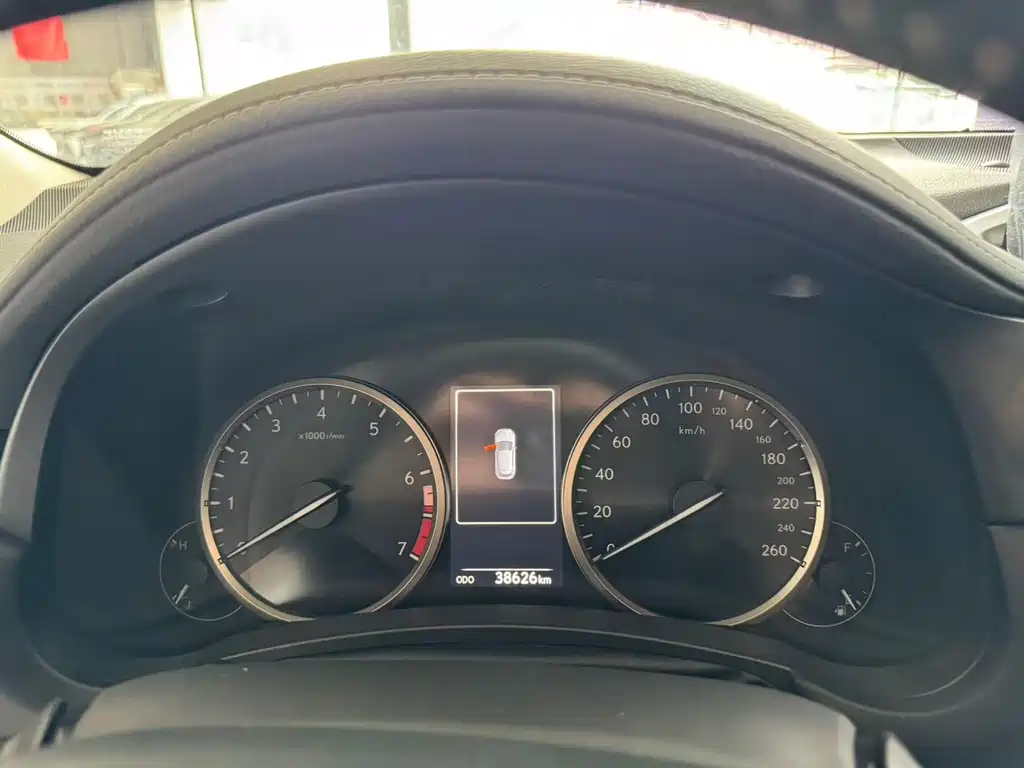 Lexus NX — миниатюра 14