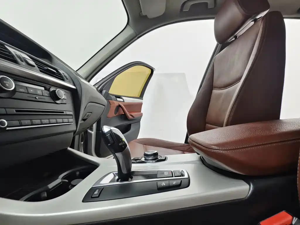 BMW X3 (Import) — миниатюра 12