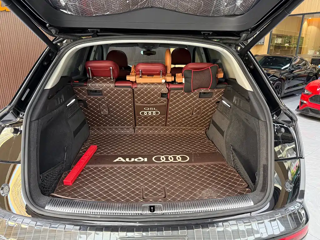 Audi Q5L — миниатюра 27