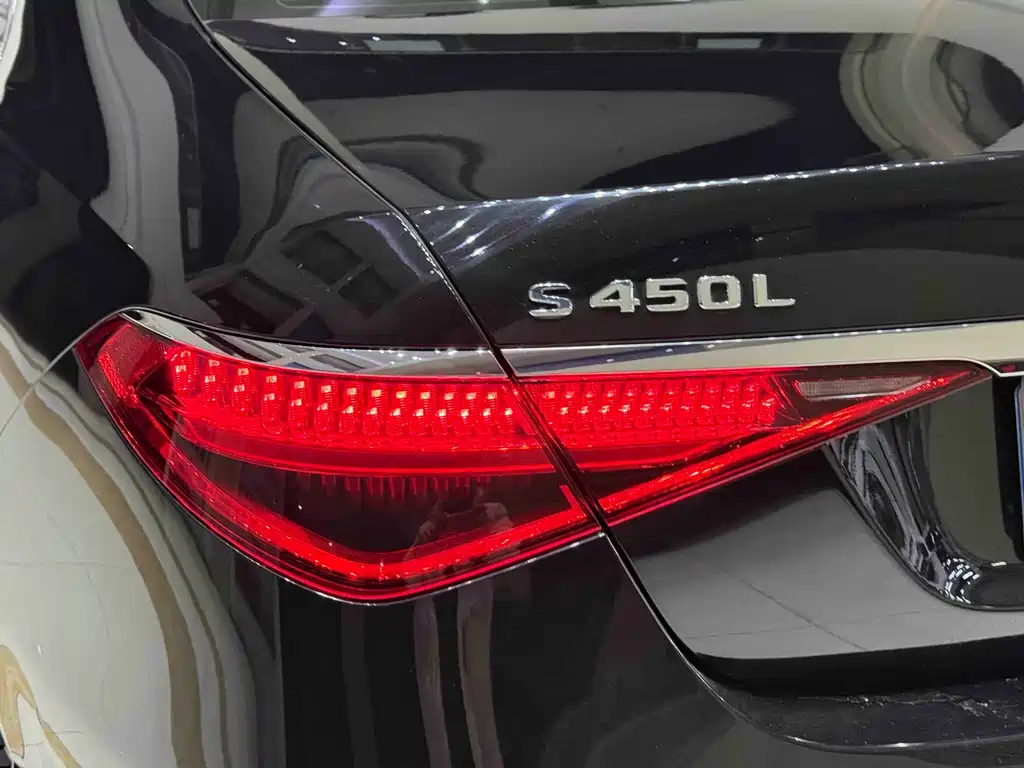 MERCEDES-BENZ S CLASS