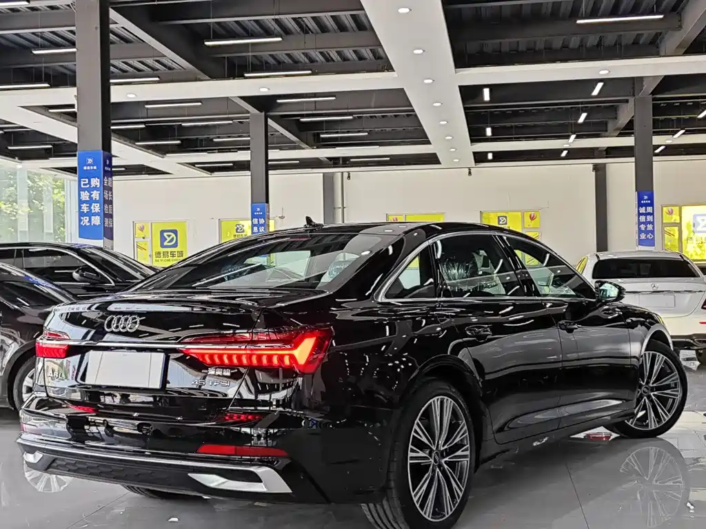 Audi A6L 2025 45 TFSI