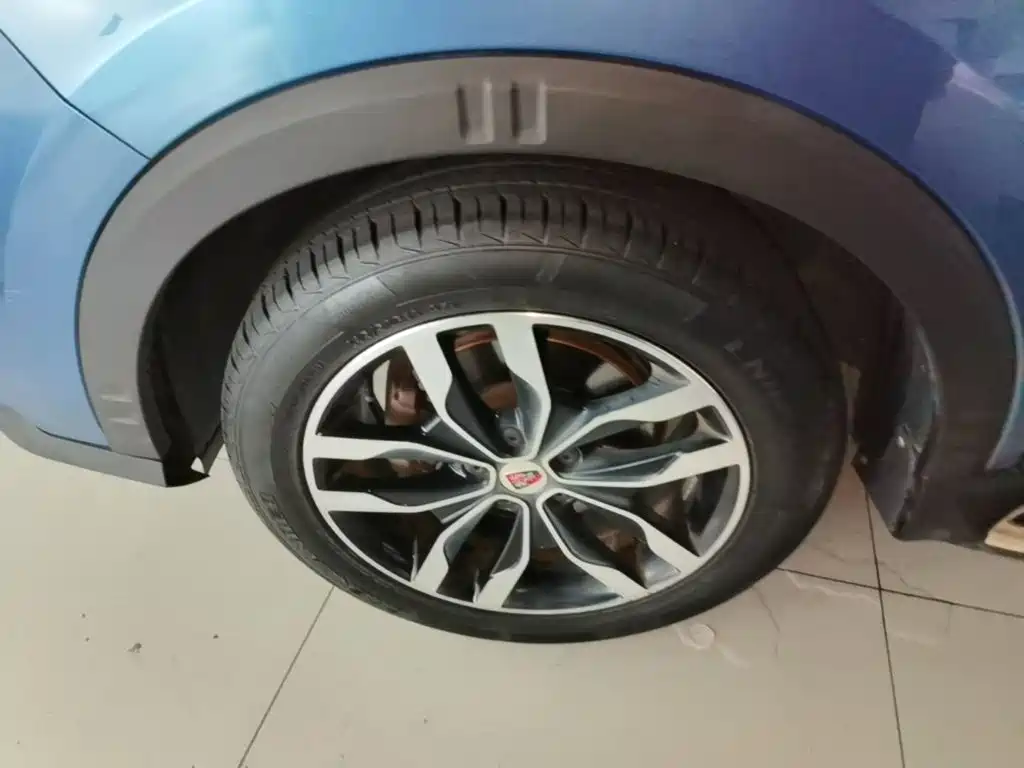 Roewe RX5 — миниатюра 23