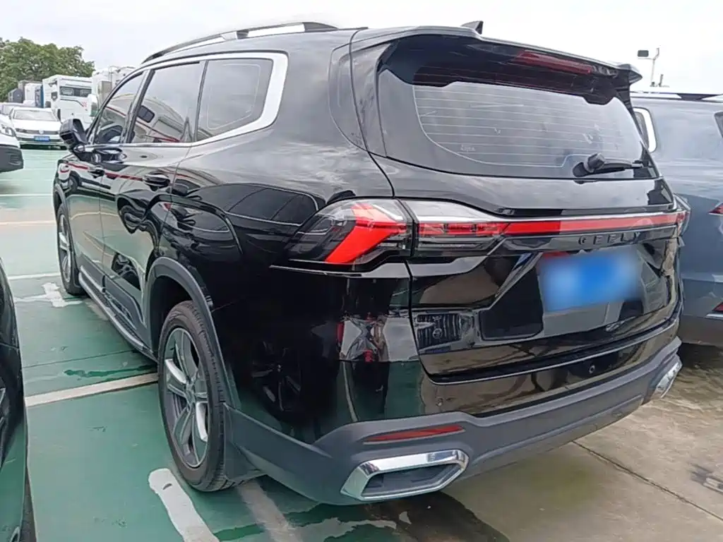 Geely Haoyue L — миниатюра 5