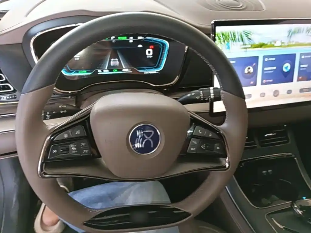 BYD Han — миниатюра 11