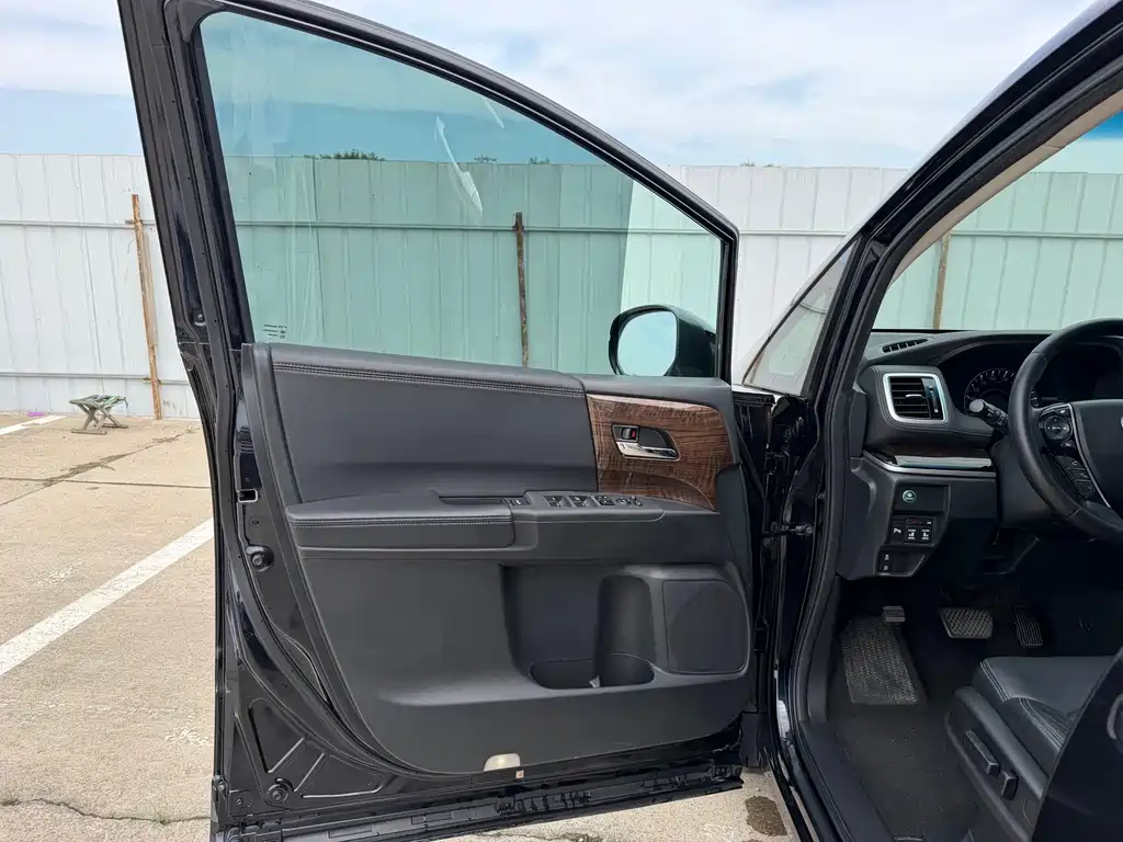 Honda Odyssey — миниатюра 9