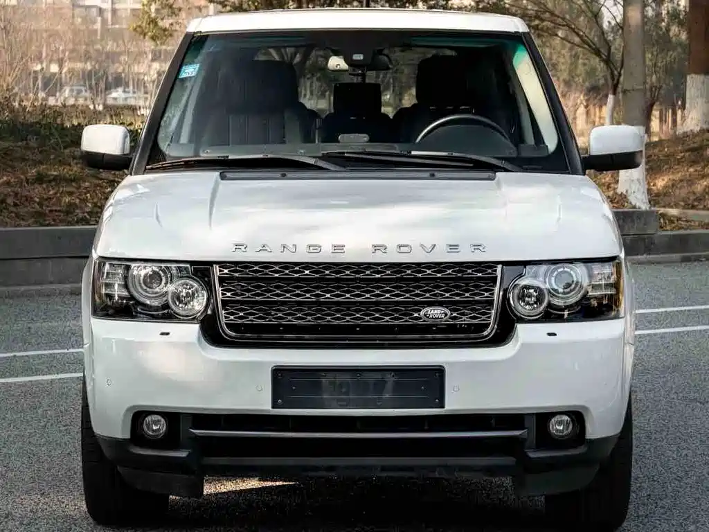Land Rover Range Rover — миниатюра 3