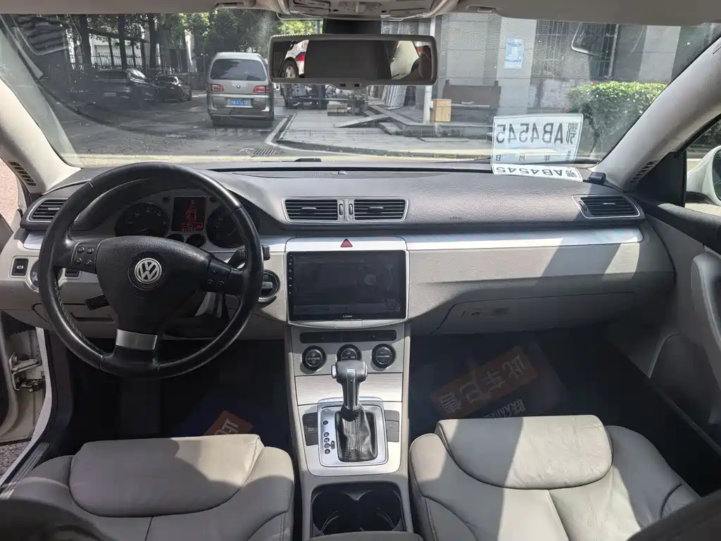 Volkswagen Magotan 2011 1.8TSI DSG Comfort