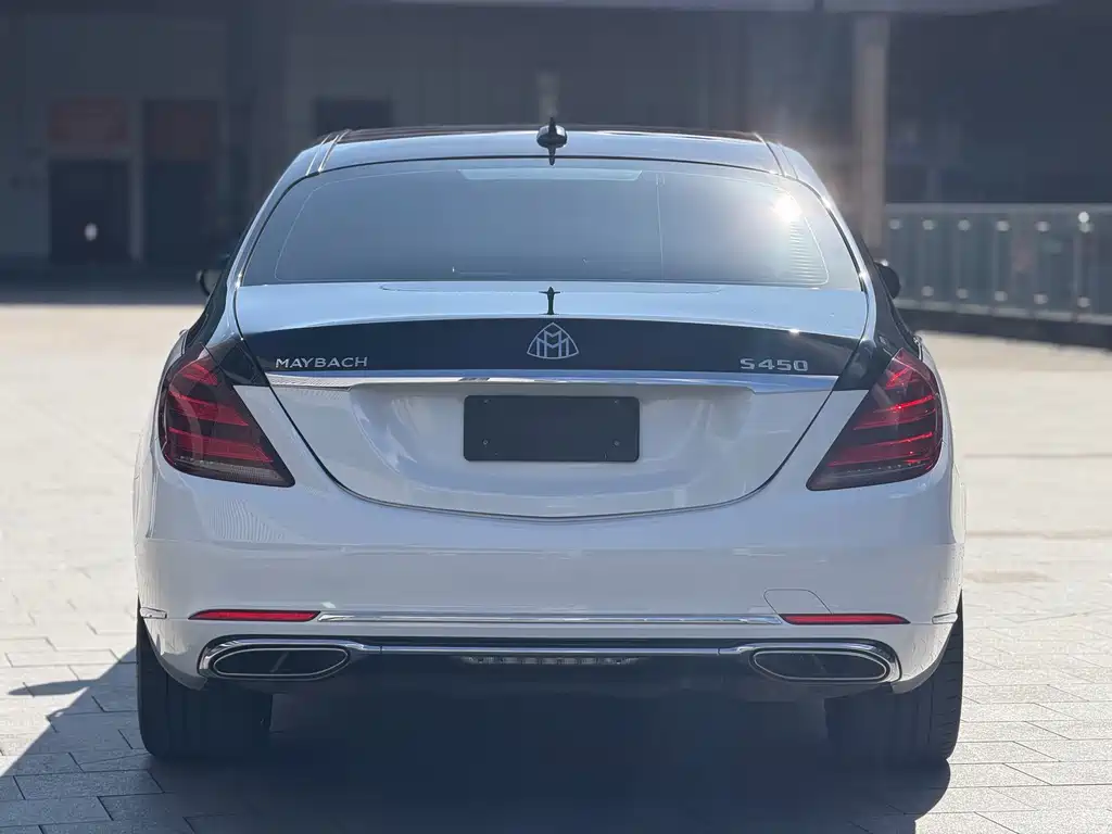 Mercedes-Benz S-Class — миниатюра 22