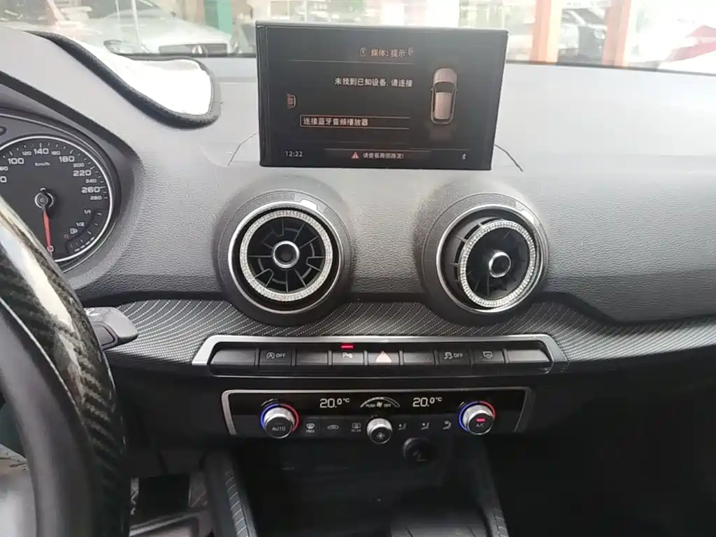 Audi Q2L — миниатюра 13