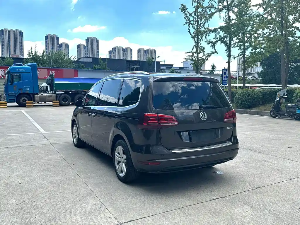 Volkswagen Sharan — миниатюра 10